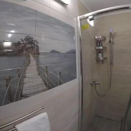 Gazde/Camere de închiriat Abba Maritime